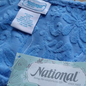 Size 1X short sleeve robe with snap closure.  The color is french blue